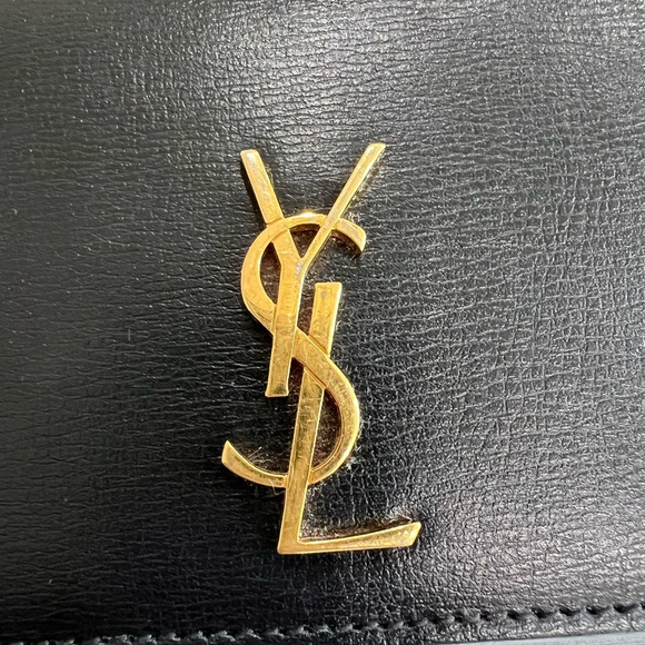 Saint Laurent monogram mini crossbody - Picture 4 of 10